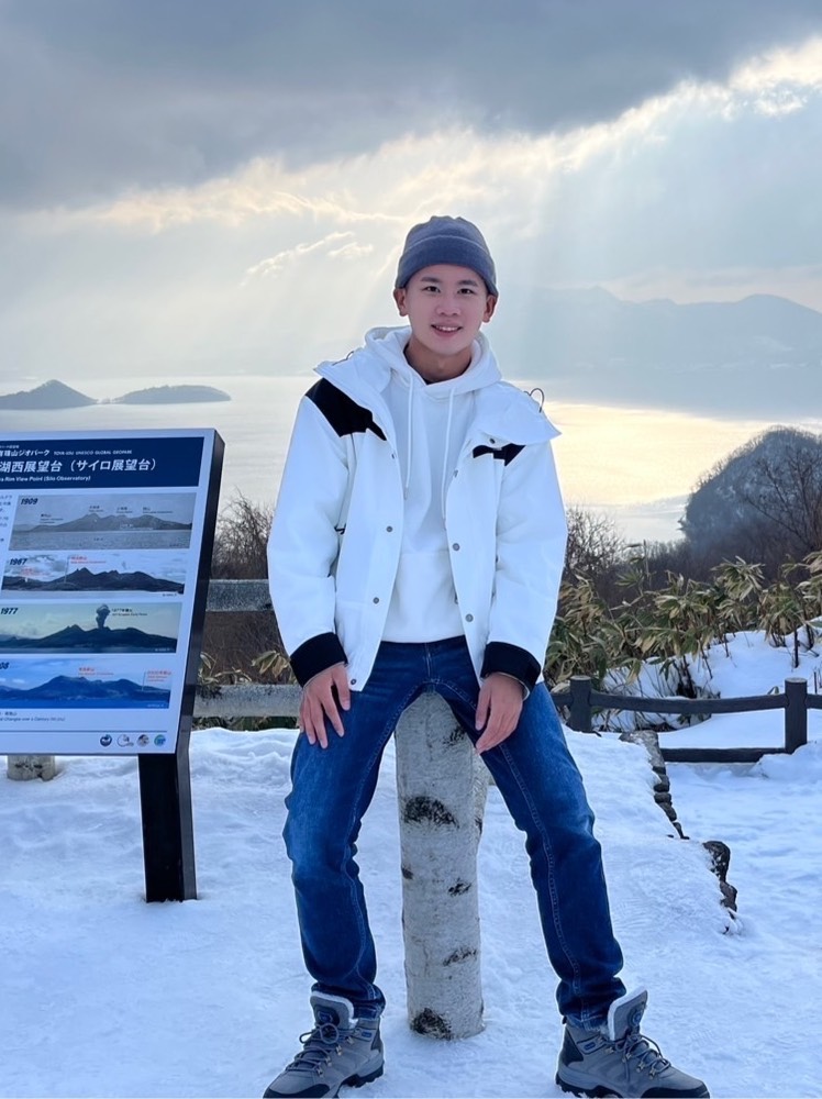 %E8%A7%80%E5%85%89%E7%A7%91-%E6%A5%8A%E5%A5%95%E9%9C%86%E8%80%81%E5%B8%AB